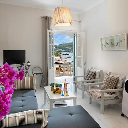 Paola's Full Sea View House Gaios
