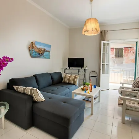 Paola's Full Sea View House * Gaios