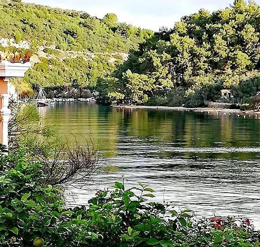 Paola's Full Sea View House Gaios